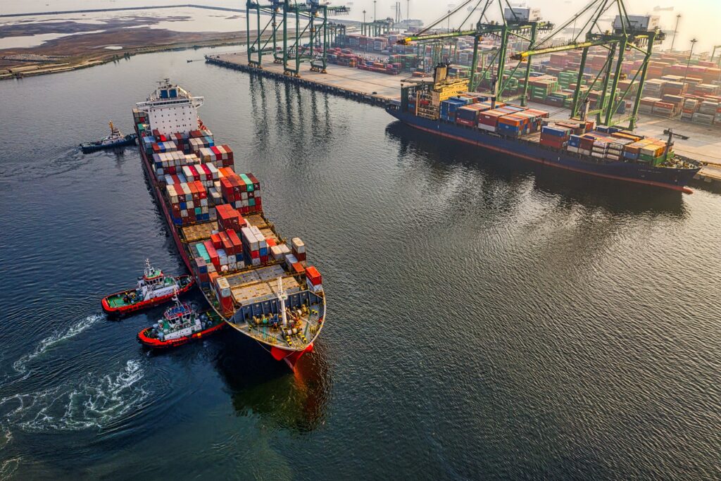 Port Digitalization for Efficiency and Emission Reduction